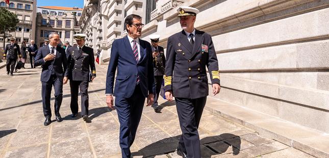 Rui Moreira e Almirante Gouveia e Melo prepararam Dia da Marinha no Porto