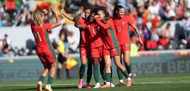 Último jogo da seleção feminina antes do Mundial acontece no Porto
