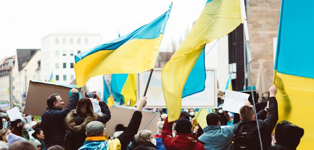 Ucrânia: uma questão de princípios e de realidade prática