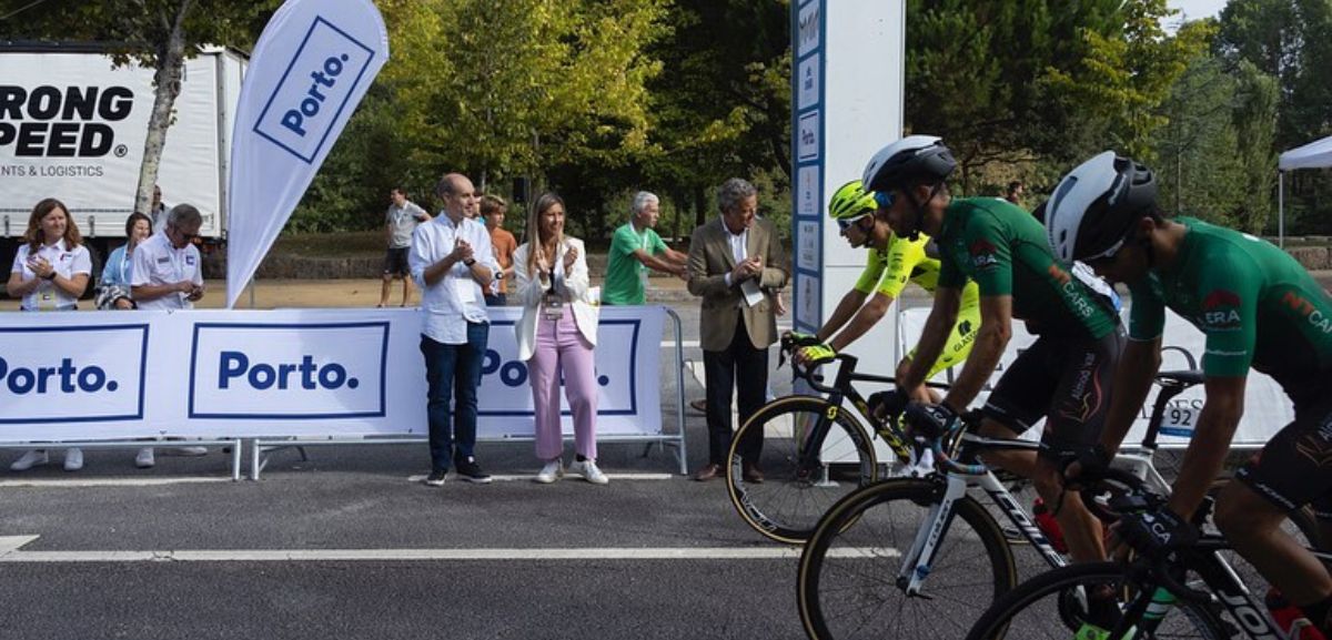 Histórica competição de ciclismo volta ao Porto