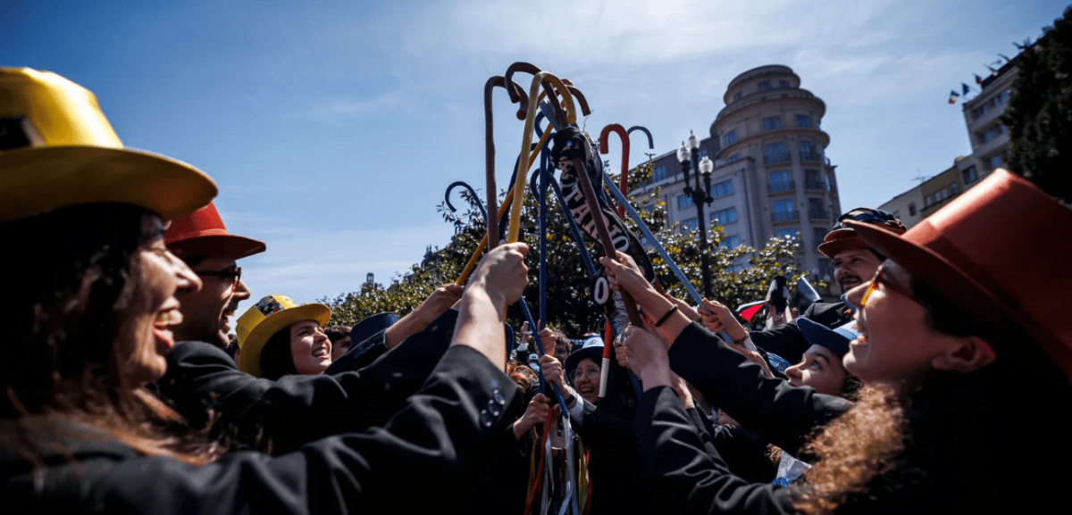 Entre lágrimas e sorrisos, as ruas do Porto receberam mais um Cortejo