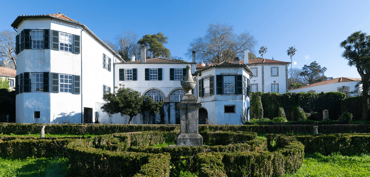 Há uma casa emblemática no Porto que acabou de entrar em obras